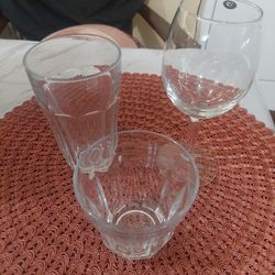 Glass cup set