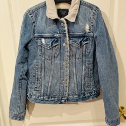 Abercrombie & Fitch Jean Jacket Size XS