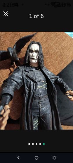 THE CROW  NEW He Talks! 18"