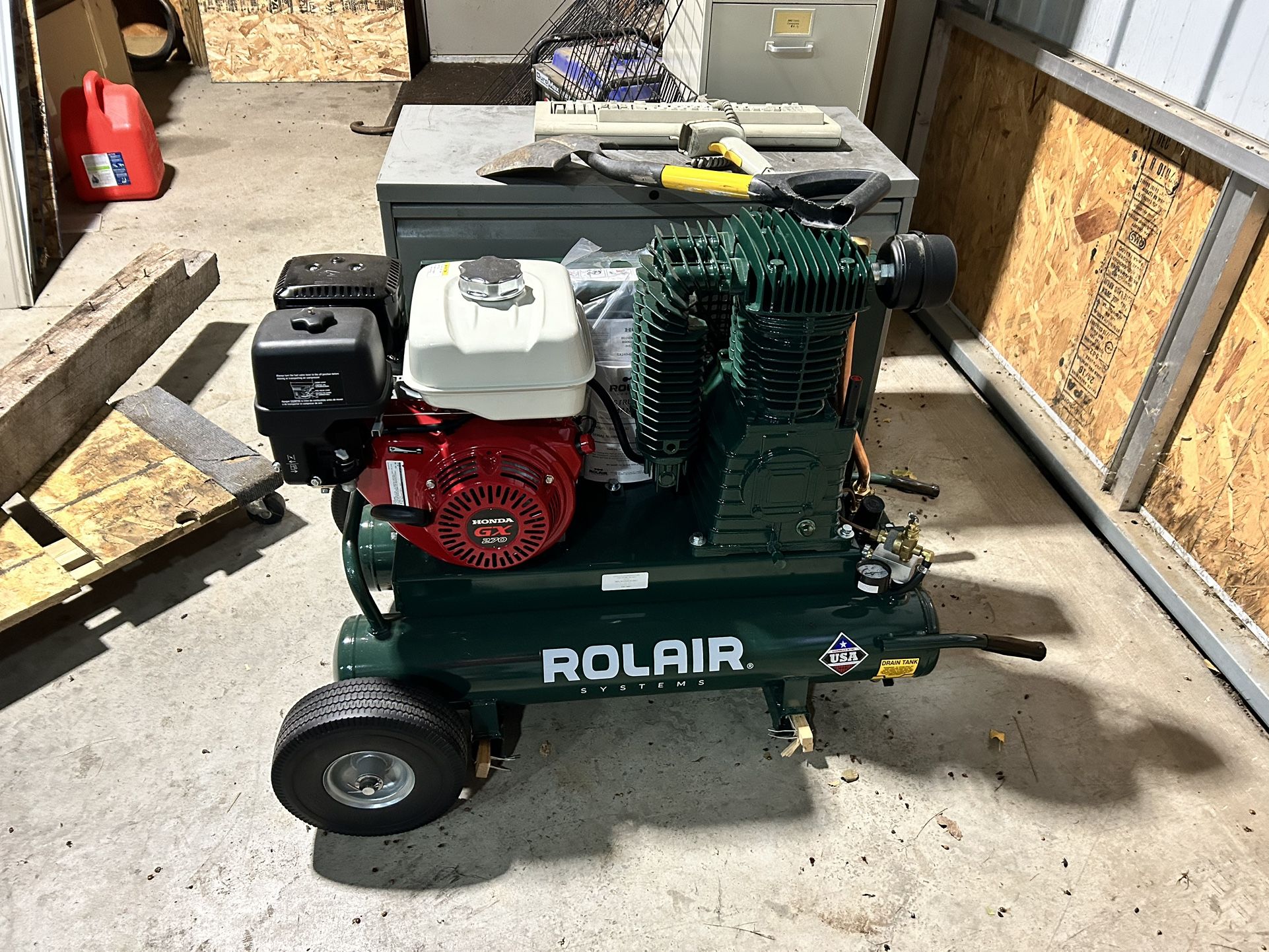 Roll Air Gasoline Air Compressor