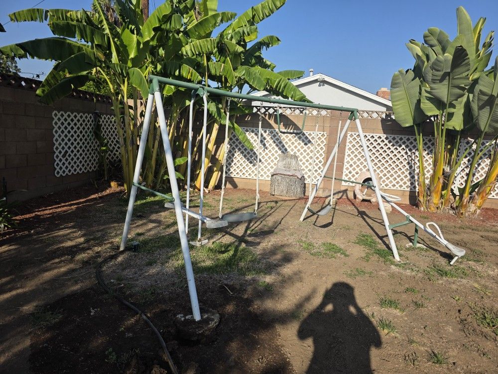 Free Scrap Metal Swing Set
