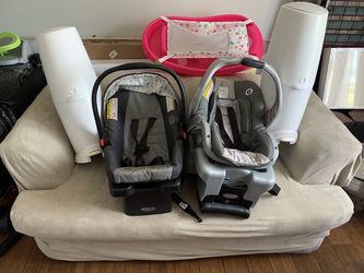 1 Stroller Good Condition Bath for Baby Girl, 2 Diaper Genie , 2 Car seat With Base Included Graco & Couch in Good Condition