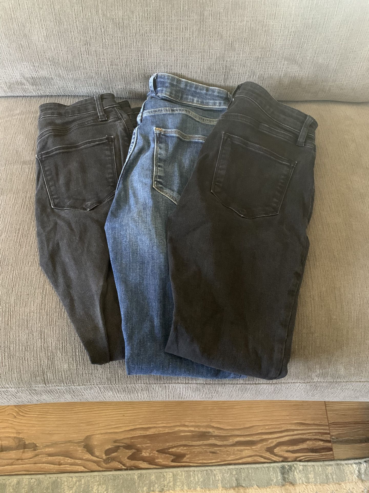 Junior Girls Clothing Size Small