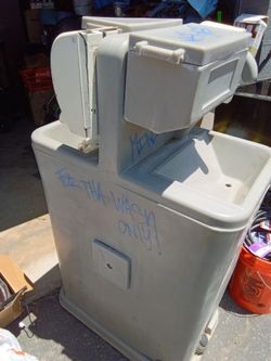 Portable sink , hand wash station , mobile sink