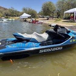 2018 Seadoo  Gtx Jet Ski 3 Passanger 