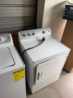 Used GE washer and Dryer Good Condition asking for $350 For the Set Best Offer .   Pick up Only NJ : 401 park ave Linden .  Storage Post