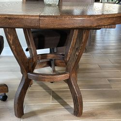 Dinning Room Table