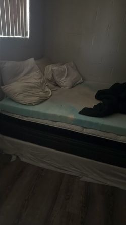 Queen bed