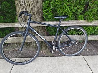 Trek FX2 - Large Frame