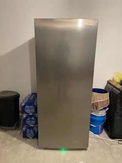 Frigidaire Eventemp Freezer