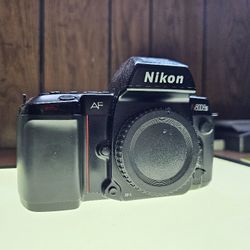 Nikon N8008s Film Camera