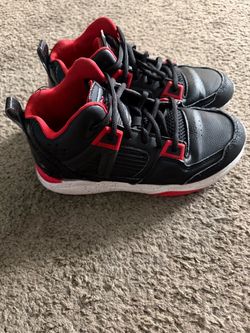 AND1 youth basketball shoes