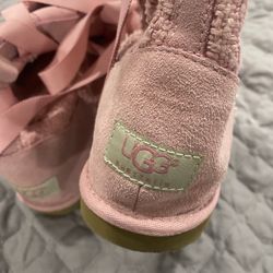 Pink Uggs 