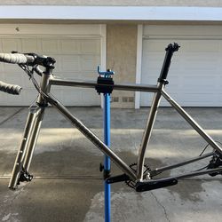 Bearclaw beaux jaxon gravel bike ti boost mtb