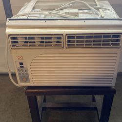 Appliance  A/C window unit