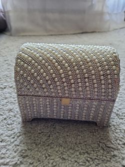 Small jewelry box