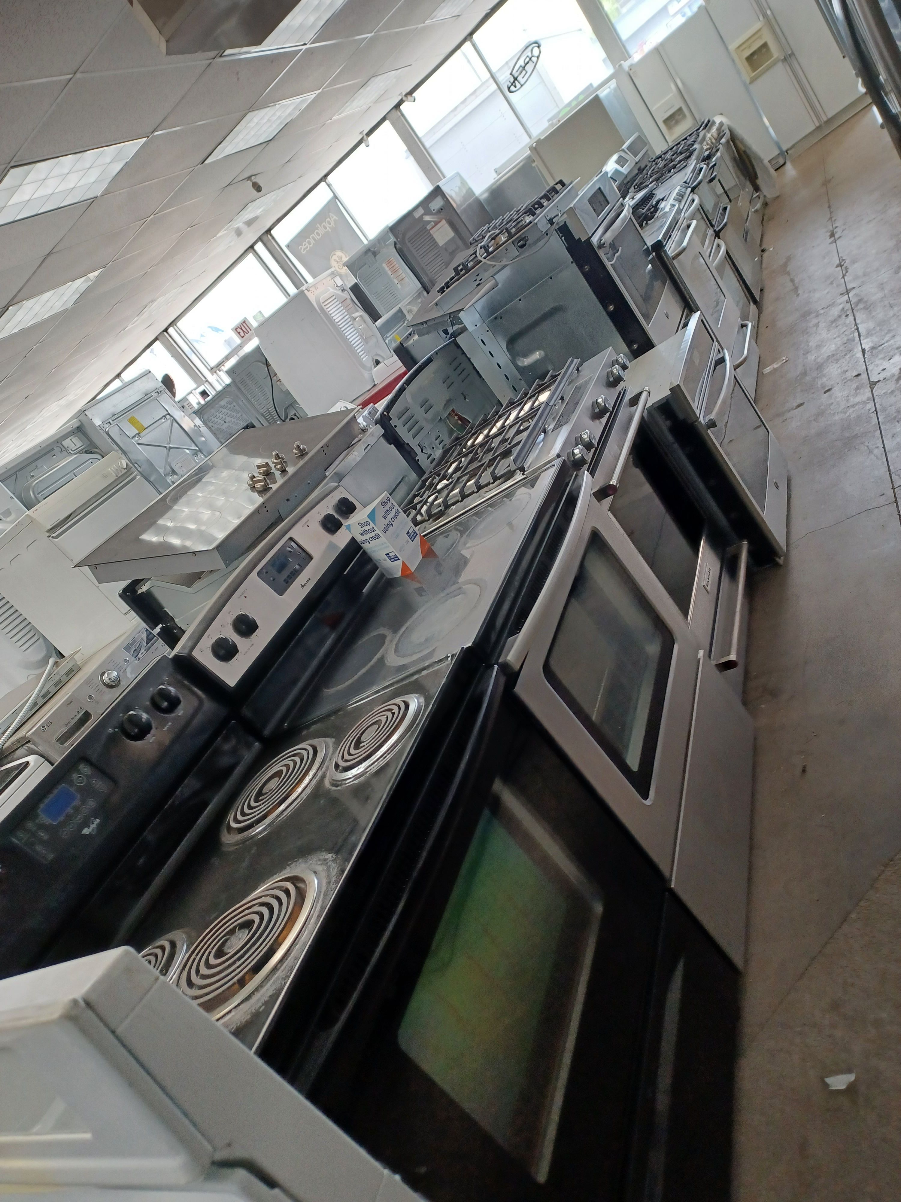 USED STOVES AND WALL OVENS FREE DELIVERY 120 DAY WARRANTY