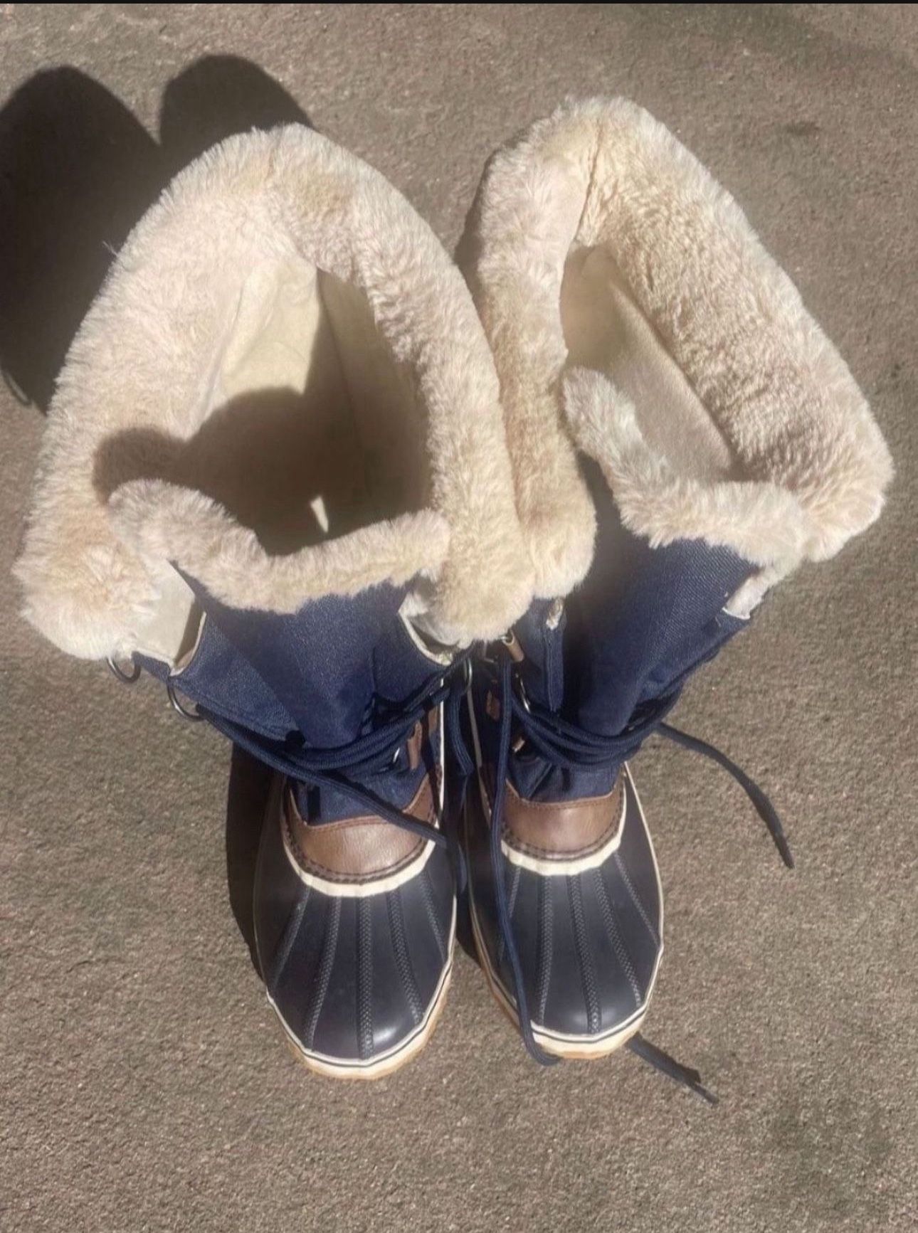 New Women Snow Boots, , Size 9