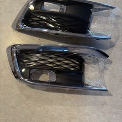 Infiniti QX60 2016-2019. Dog Lamp Cover. 