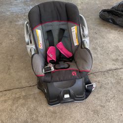BabyTrend Car Seat