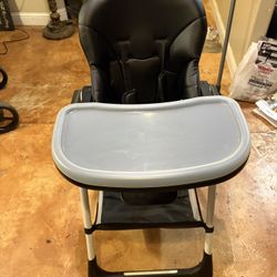 Basically New High Chair 