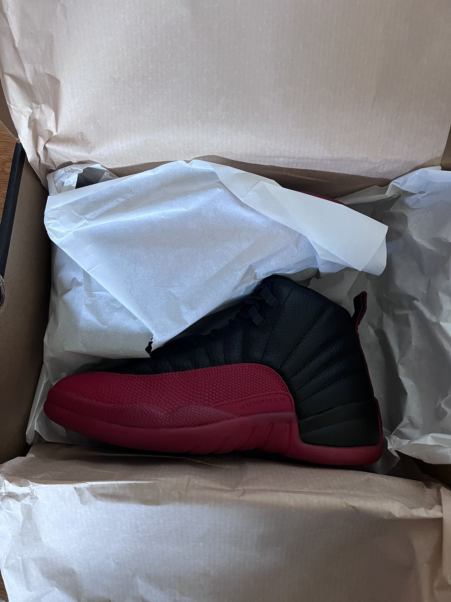 Air Jordan 12 Flu Game 2025