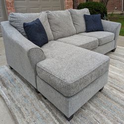 Grey Sectional Couch, DELIVERY AVAILABLE!!