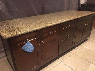 Beautiful custom kitchen highland 8 feet on 3 feet