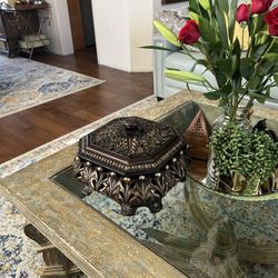  Center Piece For Any Coffee Table Or Dining  , Entry Table, lidded trinket box   jewelry casket  , ornamental keepsake box.