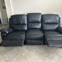 Manual Recliner Couch