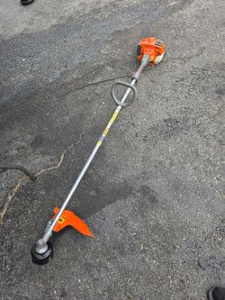 Husqvarna 223l straight shaft gas string trimmer!