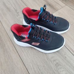 Skechers