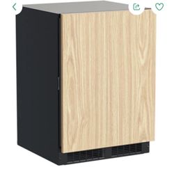 Marvel Classic 24 Inch Wide 5.1 Cu. Ft. Right Handed Compact Refrigerator