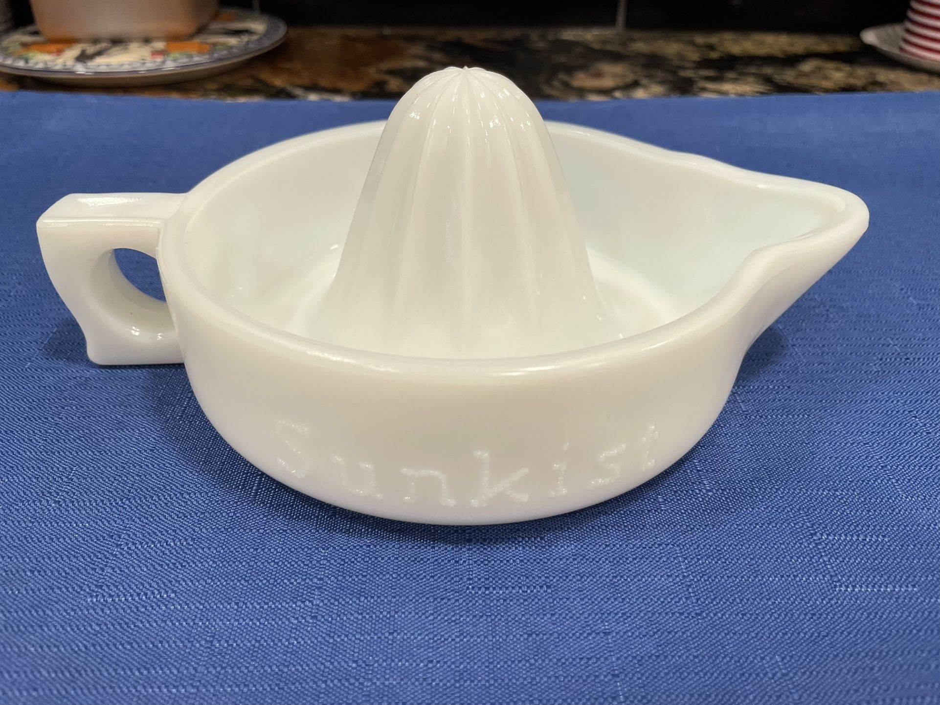 Vintage White Milk Glass Sunkist Hand Juicer 