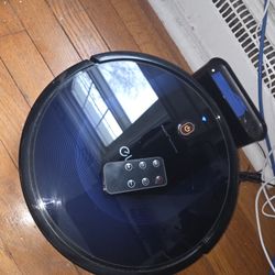 Eufy Robot Vacuum 15C Slim, Max 2000pa Suction, Super Thin, Robot Vacuum Cleaner, Self-Charging Robotic Vacuum Cleaner