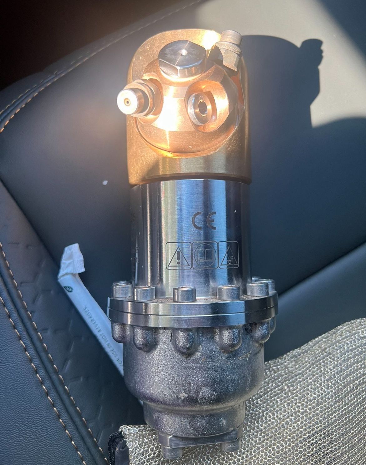 Two Nozzle Cleaning