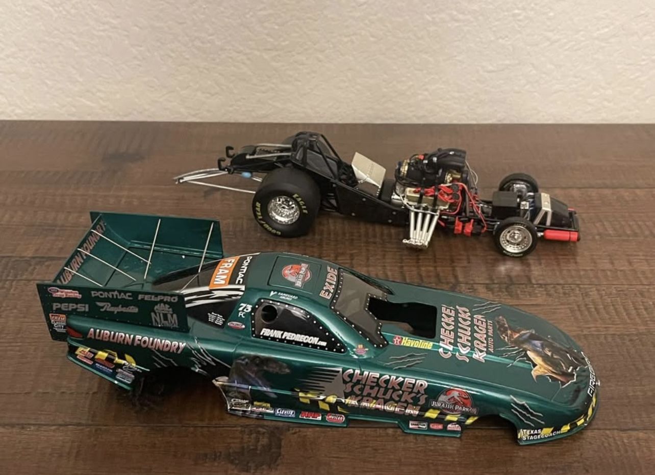 Action Collectibles 1/24 Jurassic Park/Del Worsham 2001 Firebird Funny Car with Box