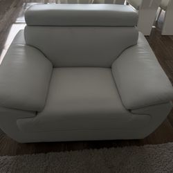 white leather coaches 3pcs 