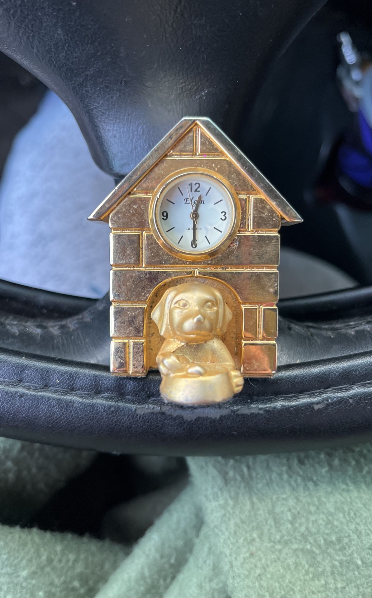 clock dogclock