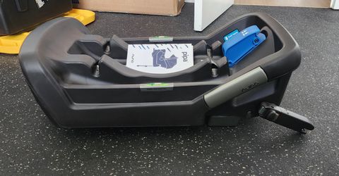 Nuna PIPA Car Seat Base