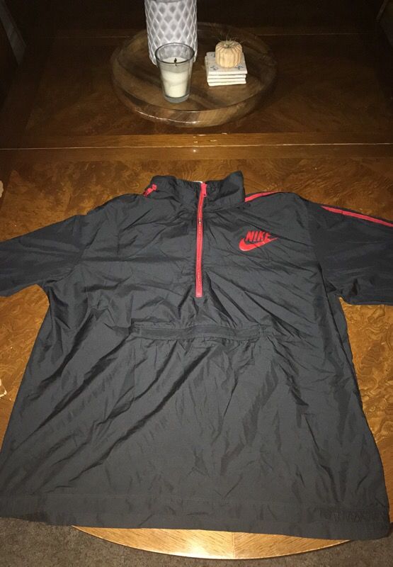 Retro Nike Windbreaker