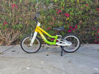 GREAT CONDITION WOOM Balance Bike