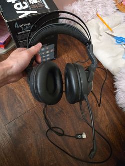 Roccat gaming PC headphones