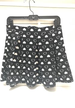 Girls short skirt pleaded