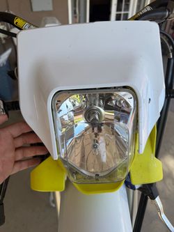 Husqvarna Fe501 OEM headlight
