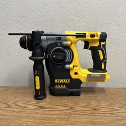 DEWALT DCH273B 20V MAX XR Cordless Brushless 1 in. SDS Plus L-Shape Rotary Hammer (Tool Only)