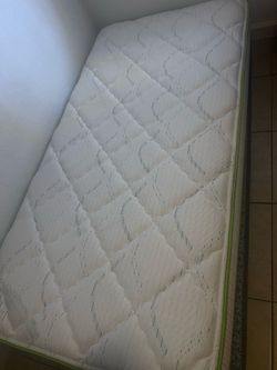 New twin mattress and boxspring