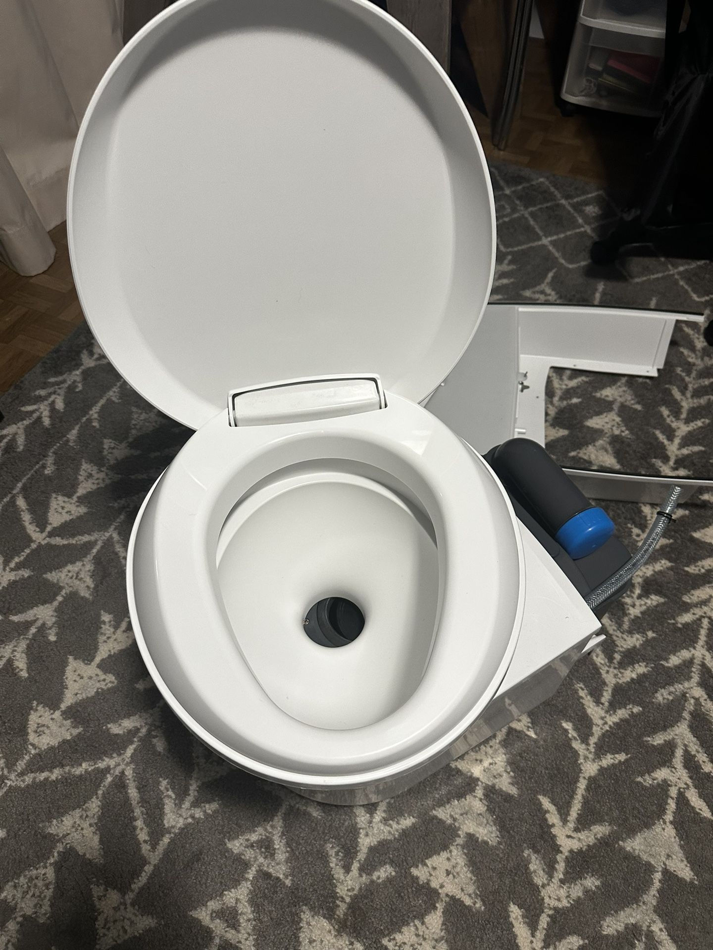 Thetford Cassette Toilet