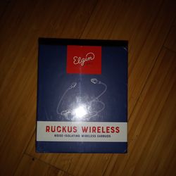 Ruckus Wireless Noise Isolating Earbuds bluetootj