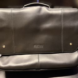 Kenneth Cole Reaction Leather Flapover 16.0" Computer Business Crossbody Portfolio Laptop Briefcase, Black, One Size 